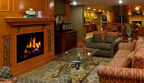 Country Inns & Suites - Redlands, CA