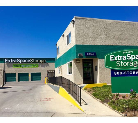 Extra Space Storage - Santa Maria, CA