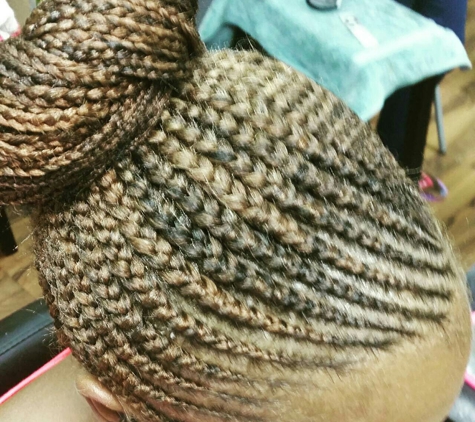 Africlass Hair Braiding - Huntsville, AL