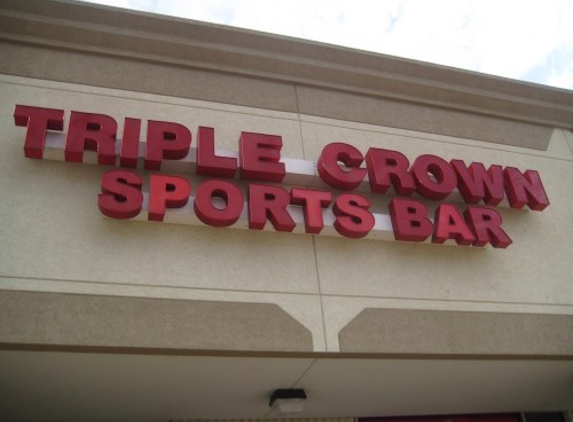 Triple Crown Sportsbar - Houston, TX