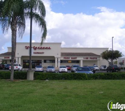 Walgreens - Doral, FL