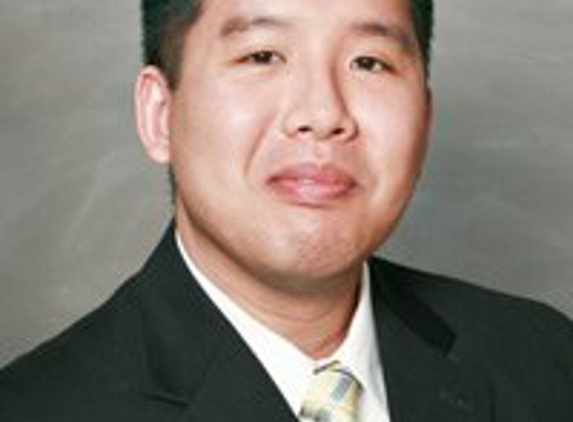 Calvin Moy MD - Pontiac, IL