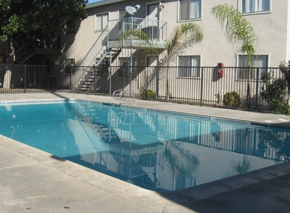 Cambria Park Apartments - Loma Linda, CA