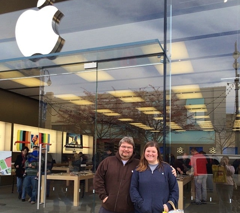 Apple Easton Town Center - Columbus, OH