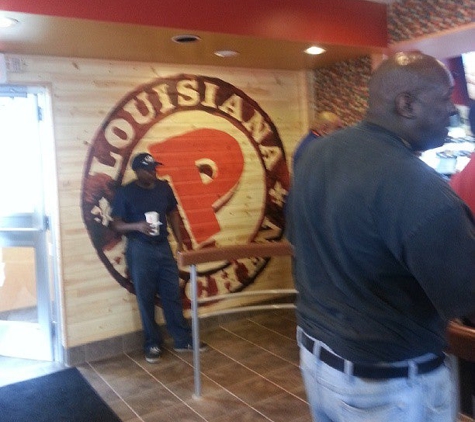 Popeyes Louisiana Kitchen - Saint Paul, MN