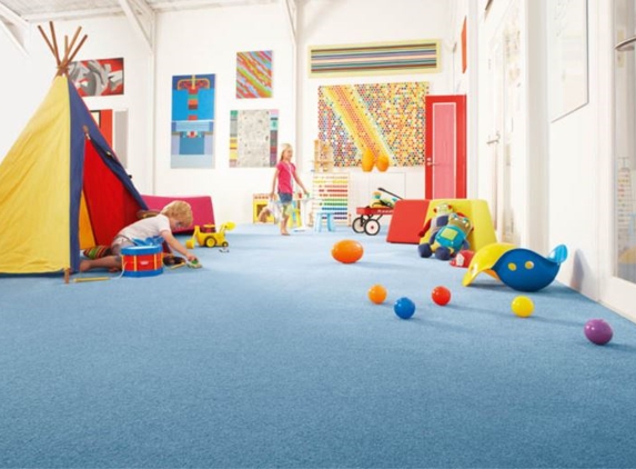 Crampton's Carpets - Dubbo, NSW. We carry Vinyl Planks and Vinyl sheet as well as Flexi Felt Chair Pads to protect you Vinyl Floor.