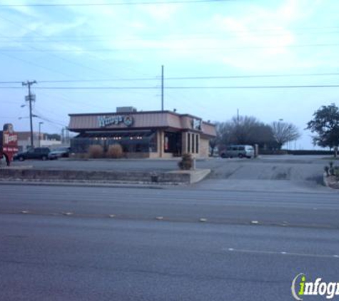 Benny's Tacos - Windcrest, TX