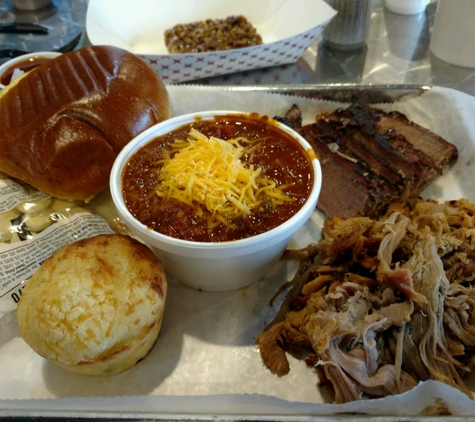 Bombers BBQ - Munster, IN