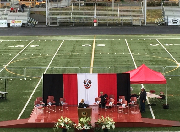 Doc Harris Stadium - Camas, WA