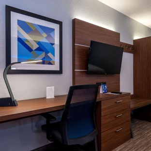 Holiday Inn Express Cape Coral-Fort Myers Area - Cape Coral, FL