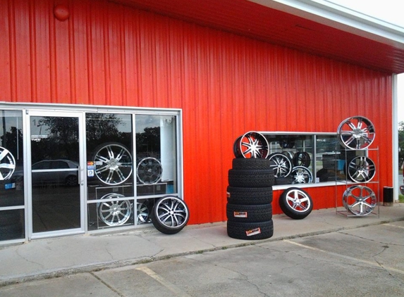 360 Custom Wheel and Tire - Hattiesburg, MS