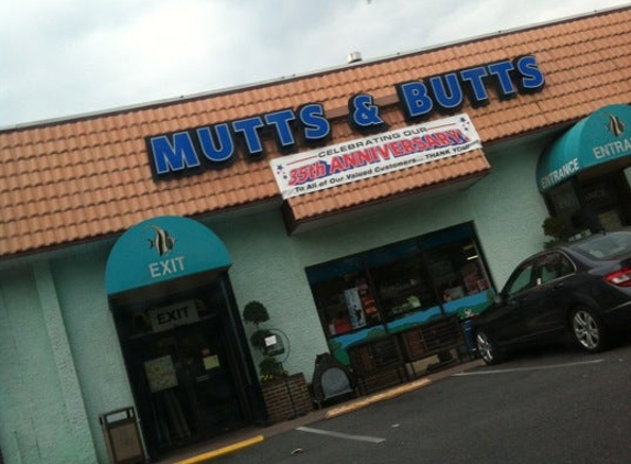 Mutts & Butts - Merrick, NY