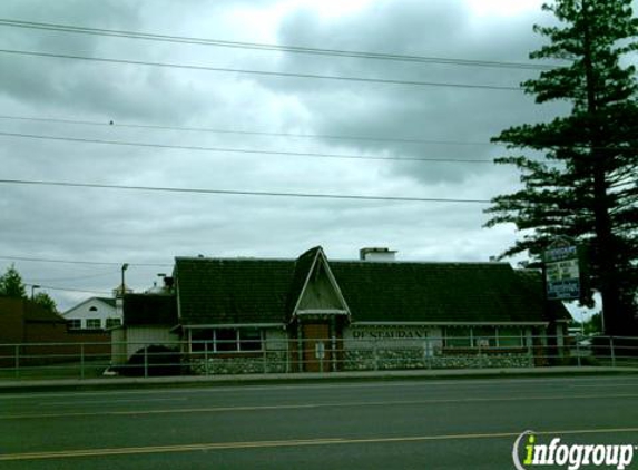 Finnigan's Bar & Grill - Newberg, OR