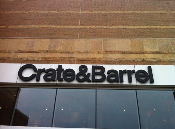 Crate & Barrel - Troy, MI