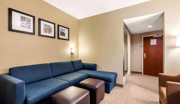 Comfort Suites - Manchester, TN