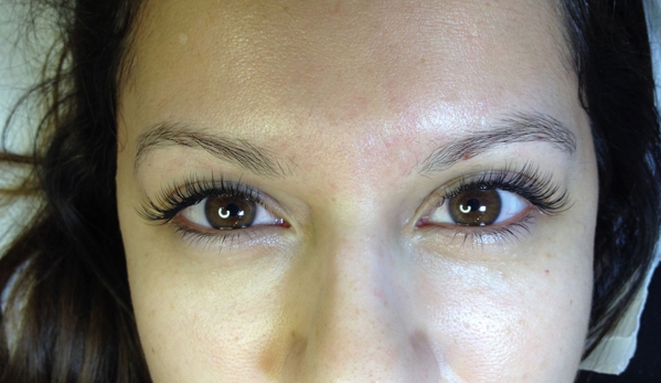 Velvet Lash - Roswell, GA. Eyelash Extensions Alpharetta - Velvet Lash
http://www.roswellvelvetlash.com/