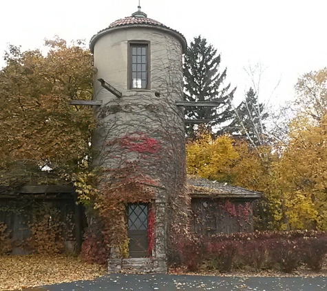 Silver Spring Golf Club - Menomonee Falls, WI