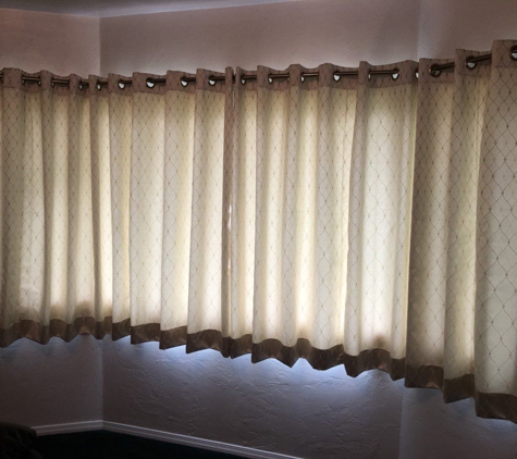 Absolute Design By Cyndee'S Custom Blinds & Draperies - Klamath Falls, OR