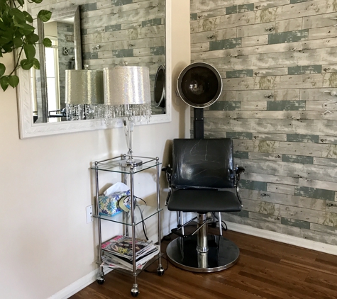 Divine Salon - Temecula, CA