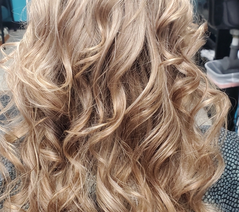 Dazzle Me Hair Design - Spokane Valley, WA