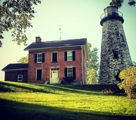 Charlotte-Genesee Lighthouse - Rochester, NY