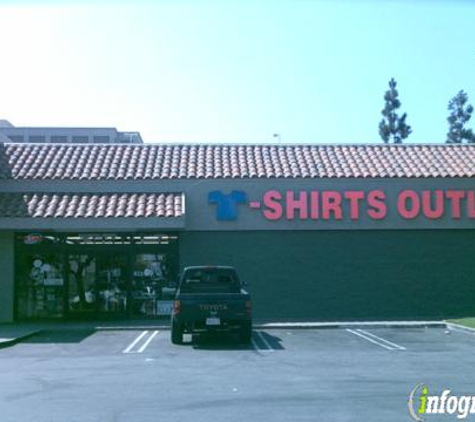 T-Shirts Outlet - Anaheim, CA