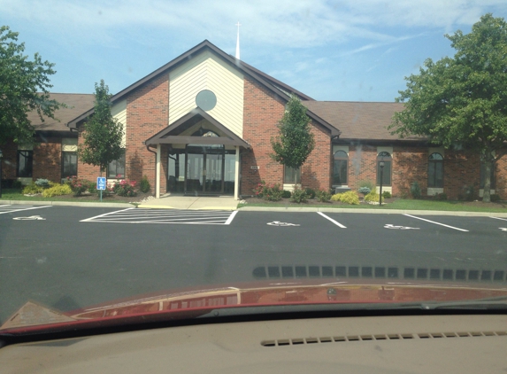 Royal Redeemer Lutheran Church - Liberty Township, OH