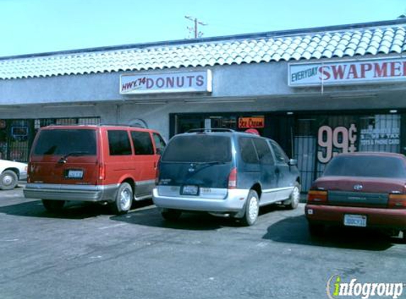 Highway 74 Donuts - Perris, CA