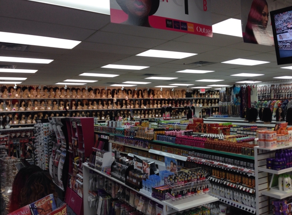 Un Beauty Supply - Madison Heights, MI. Brand new neighborhood  beauty supply store.