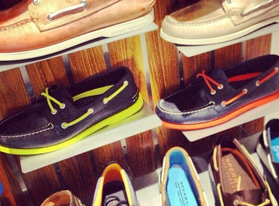 Sperry Topsider - Naples, FL