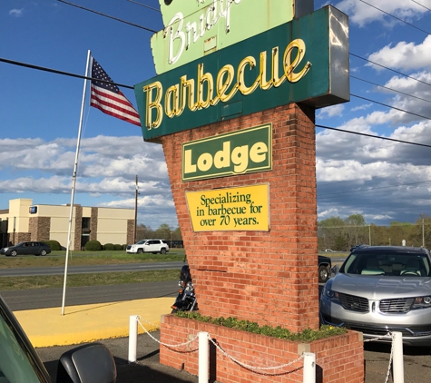 Red Bridges Barbecue Lodge - Shelby, NC