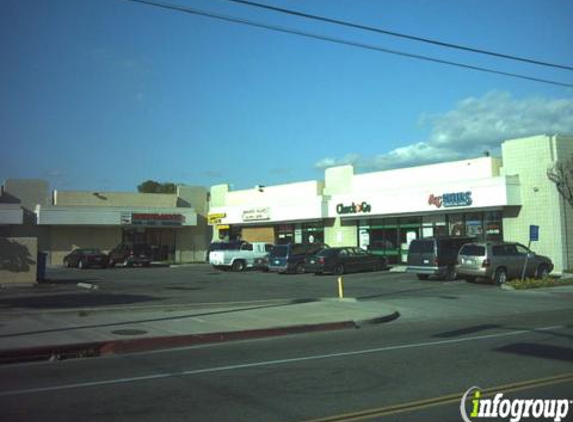 VIP West Insurance - Bellflower, CA