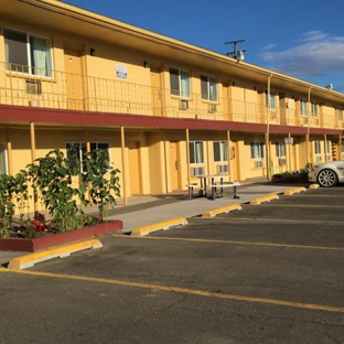 Travel Inn - Sunnyside, WA