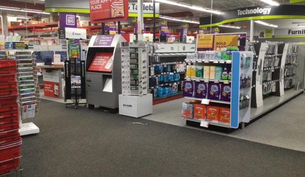 Staples - Massapequa, NY