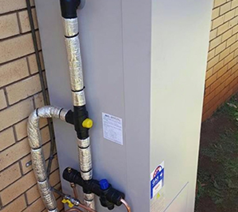 Locktight Plumbing & Gas Services - Centenary Heights, QLD