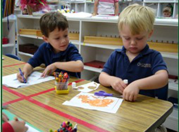 Oak Forest Montessori School - Longview, TX