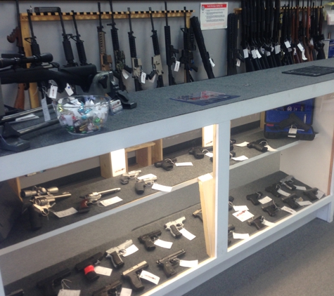 Law Weapons - Naperville, IL