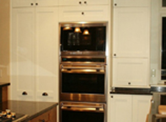 Marroquin Design Custom Cabinets - Big Lake, MN