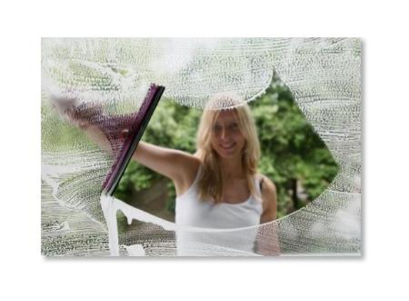 Cleana Windows - Roseneath, QLD