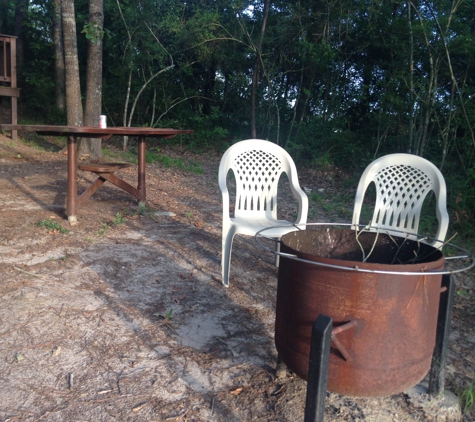 Catfish Cabins - Onalaska, TX