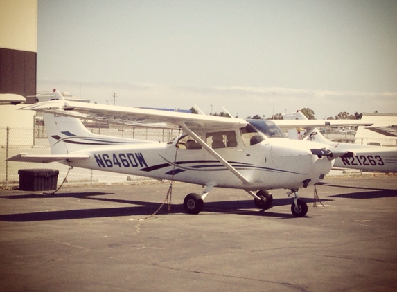 San Carlos Flight Center - San Carlos, CA