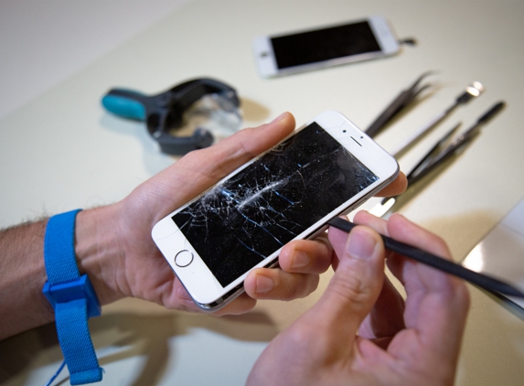 uBreakiFix - Phone and Computer Repair - Chandler, AZ