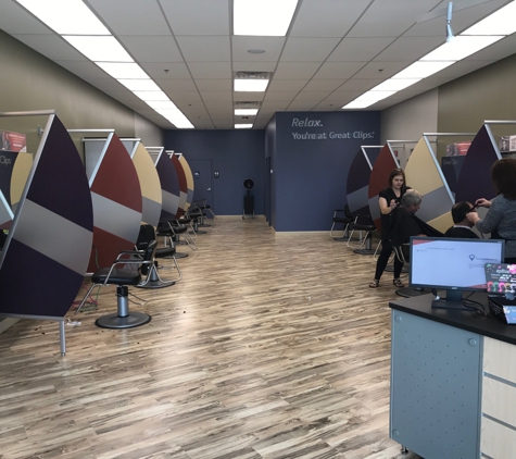 Great Clips - Bolivia, NC