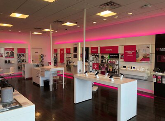 T-Mobile - Chicopee, MA