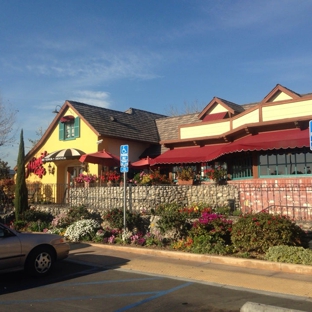 Mimi's Cafe - Whittier, CA