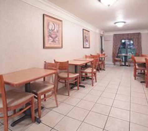 Baymont Inn & Suites - Rock Springs, WY