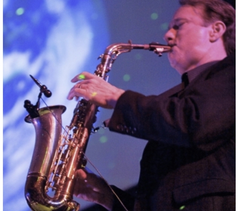 Hot Pursuit Music & Entertainment - Valley Center, CA. Barry Cahill Tenor Sax