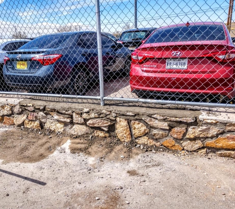 Wall and Fences - El Paso, TX. rock wall repair