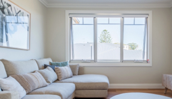 Bradnam's Windows & Doors - South Nowra, NSW. White Aluminium Awning Window