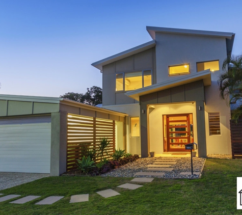 Hilltop Conveyancing Services - Traralgon, ACT. Quality professional work with friendly service.